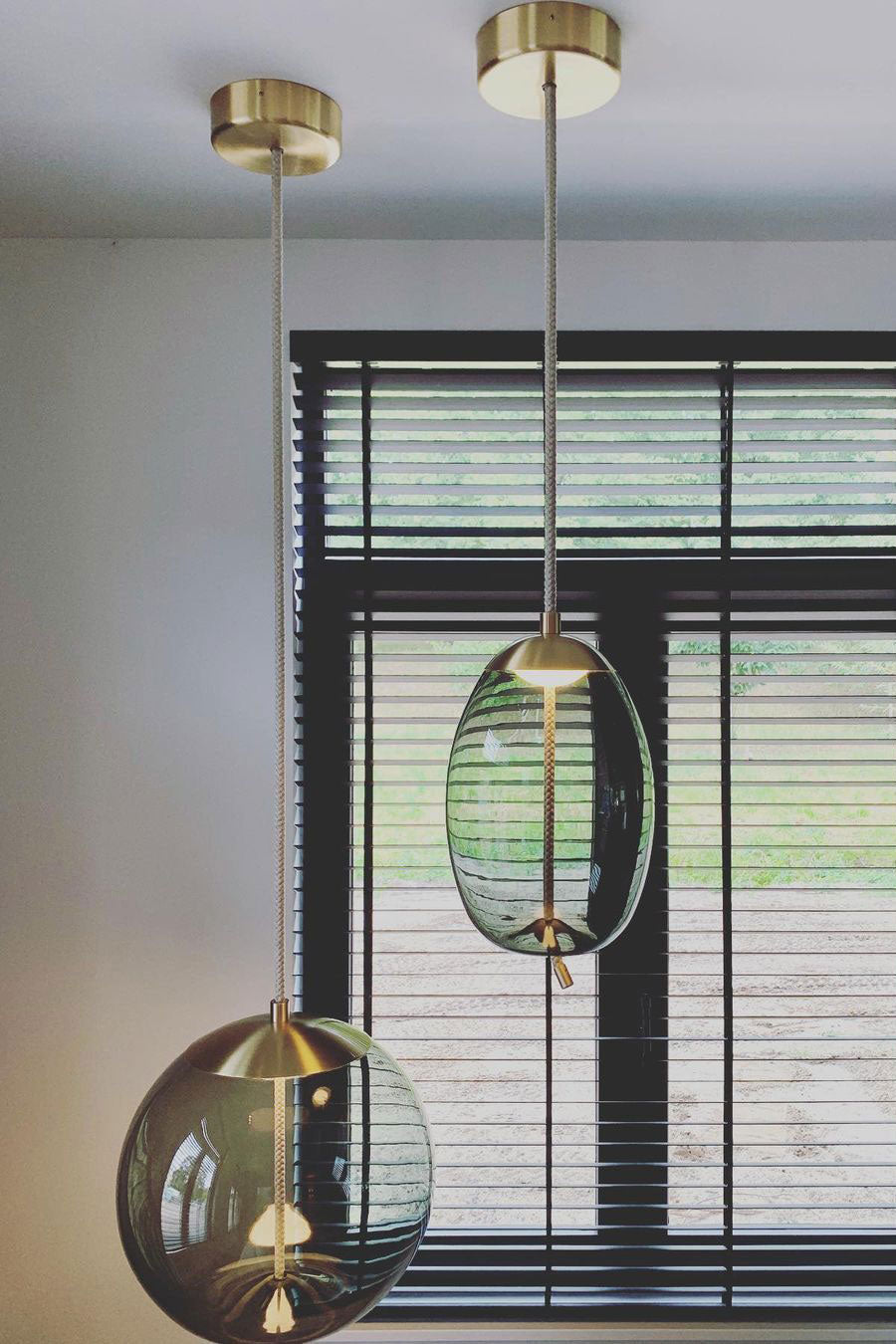 Suspension globe Tooéa