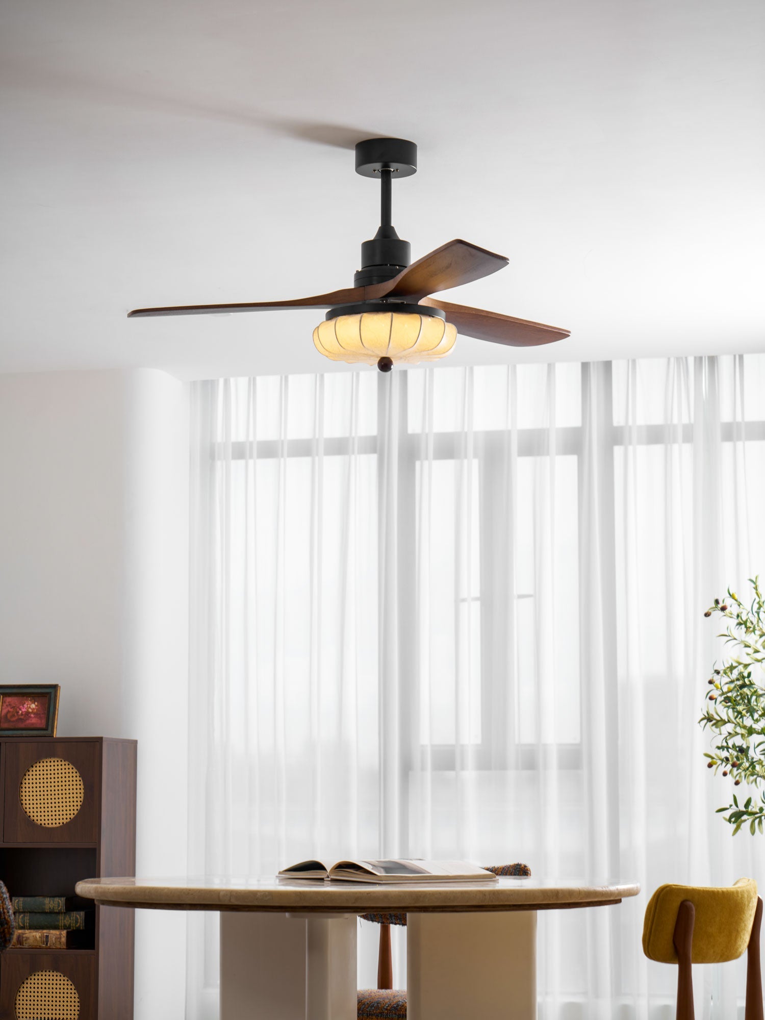 Plafonnier ventilateur moderne Navelo