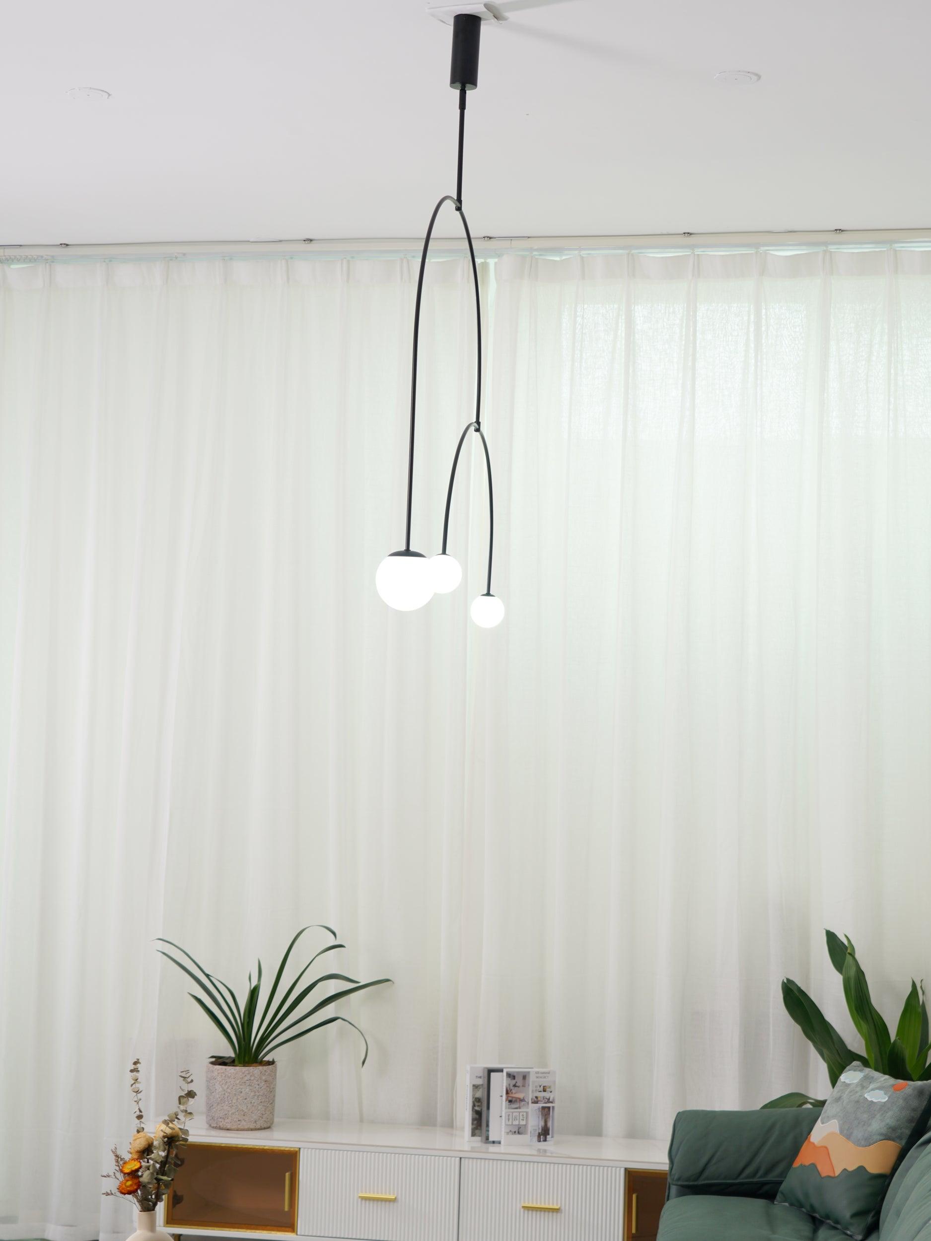 Lustre minimaliste Sezoveux