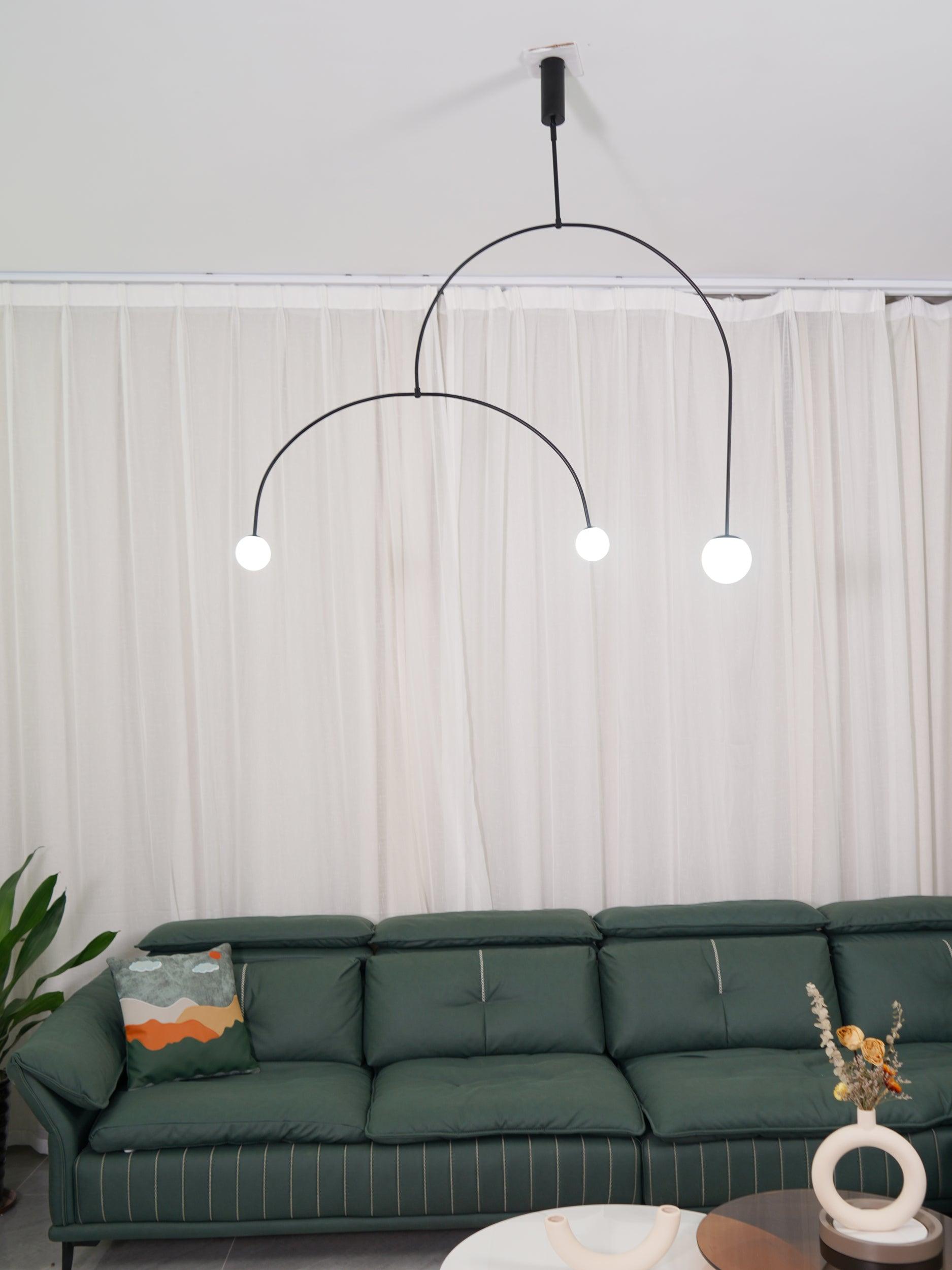 Lustre minimaliste Sezoveux