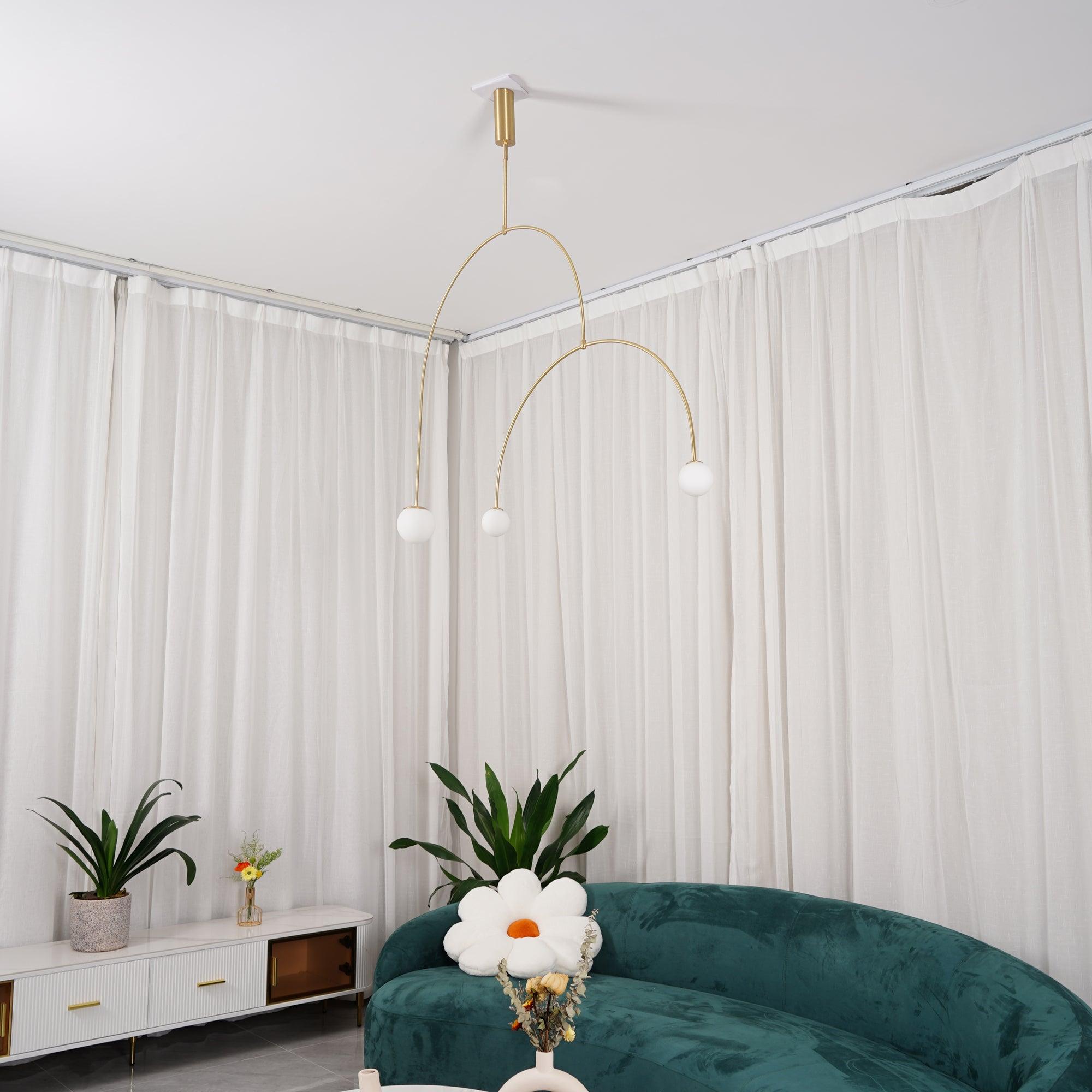 Lustre minimaliste Sezoveux