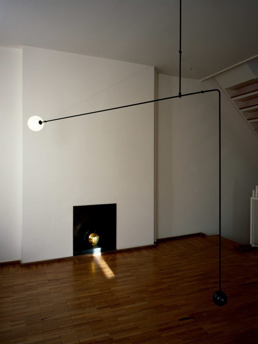 Lustre minimaliste Sezoveux