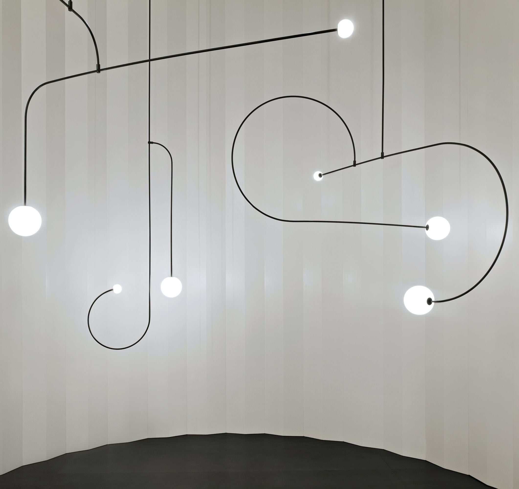 Lustre minimaliste Sezoveux
