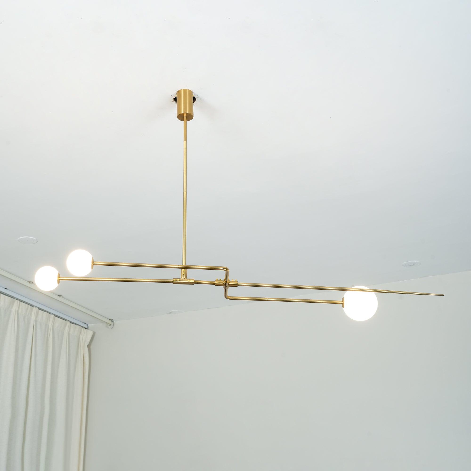 Lustre minimaliste Sezoveux