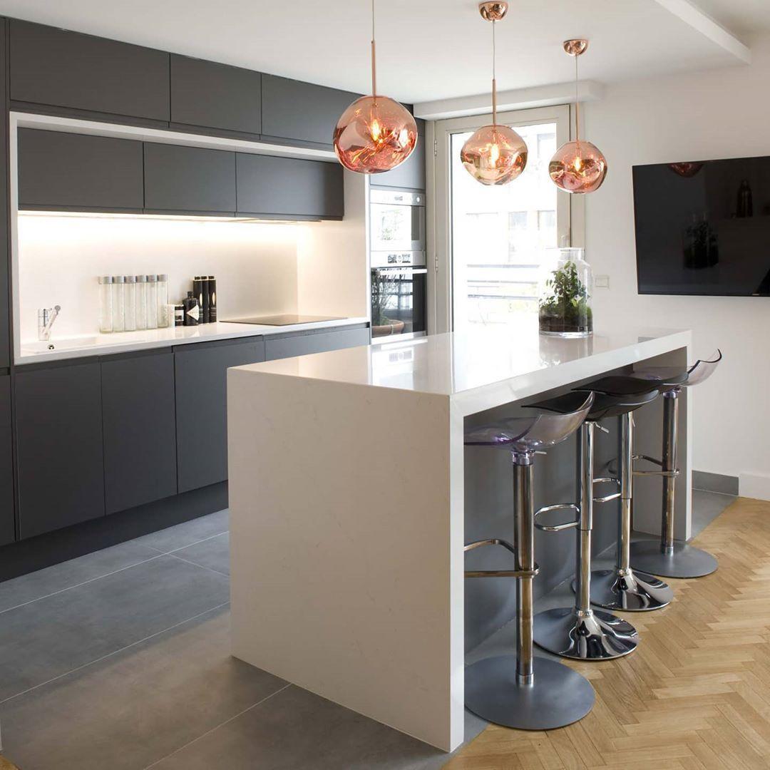 Suspension moderne Deerorin