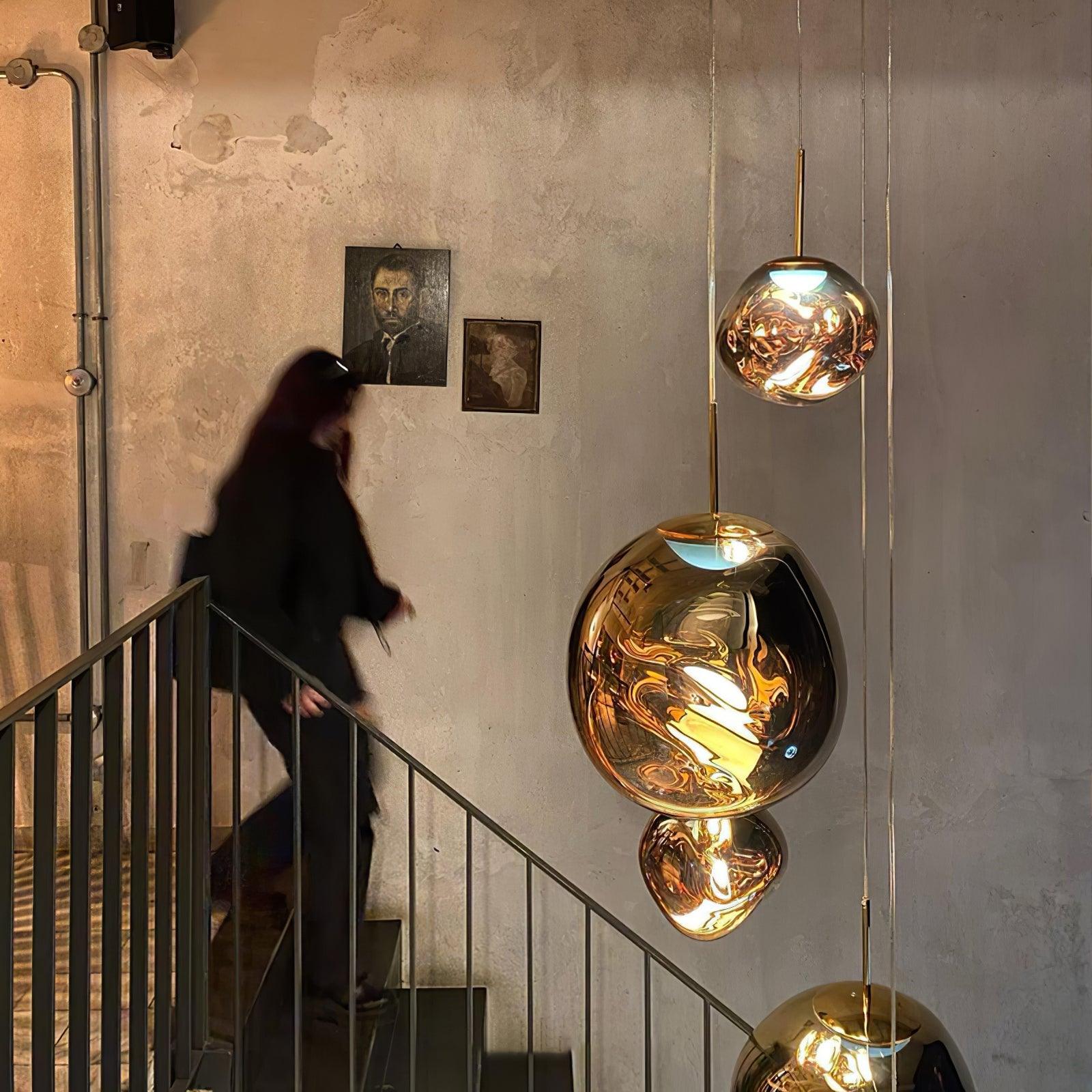 Suspension moderne Deerorin