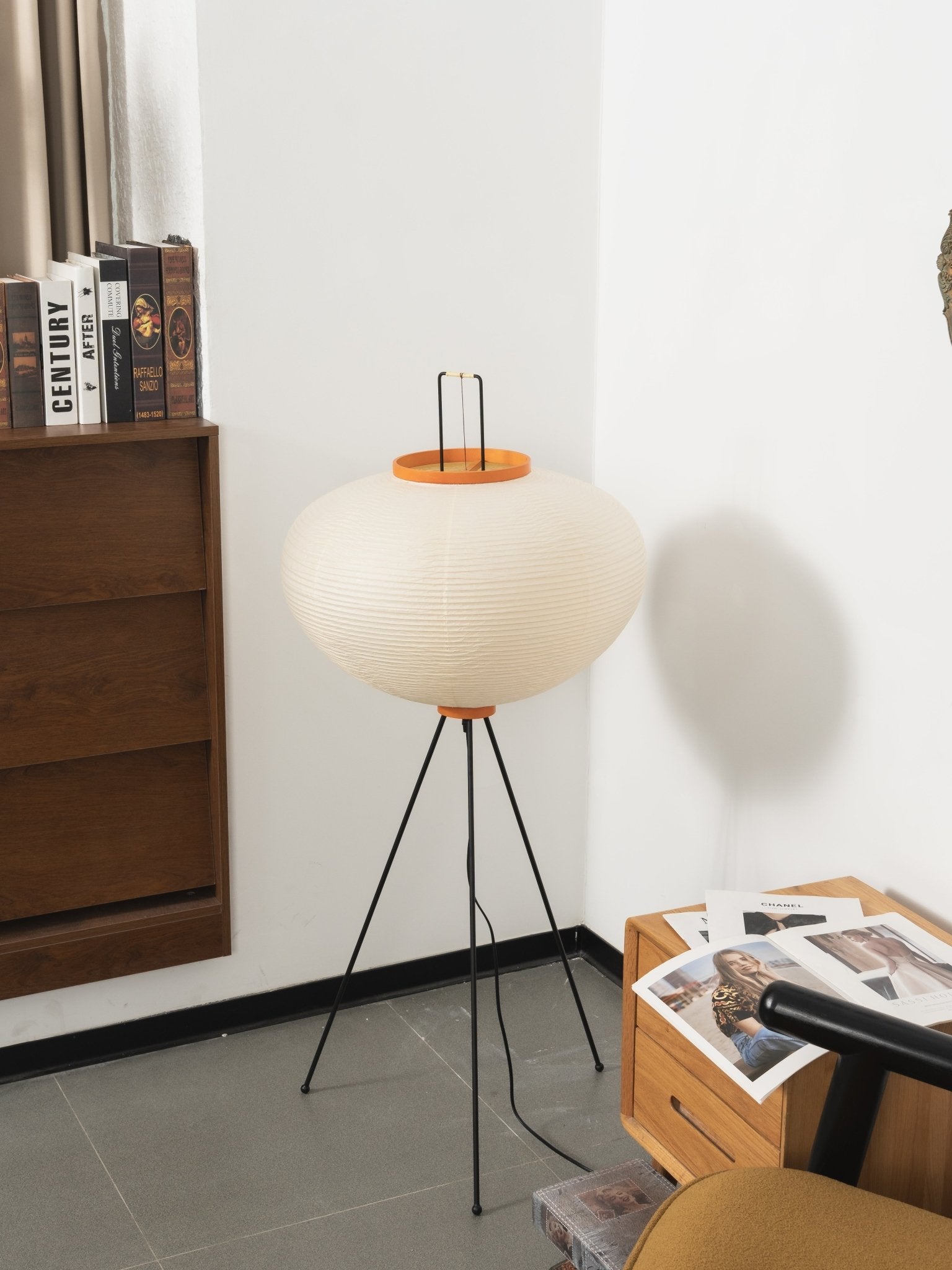 Lampadaire sculptural Taellella