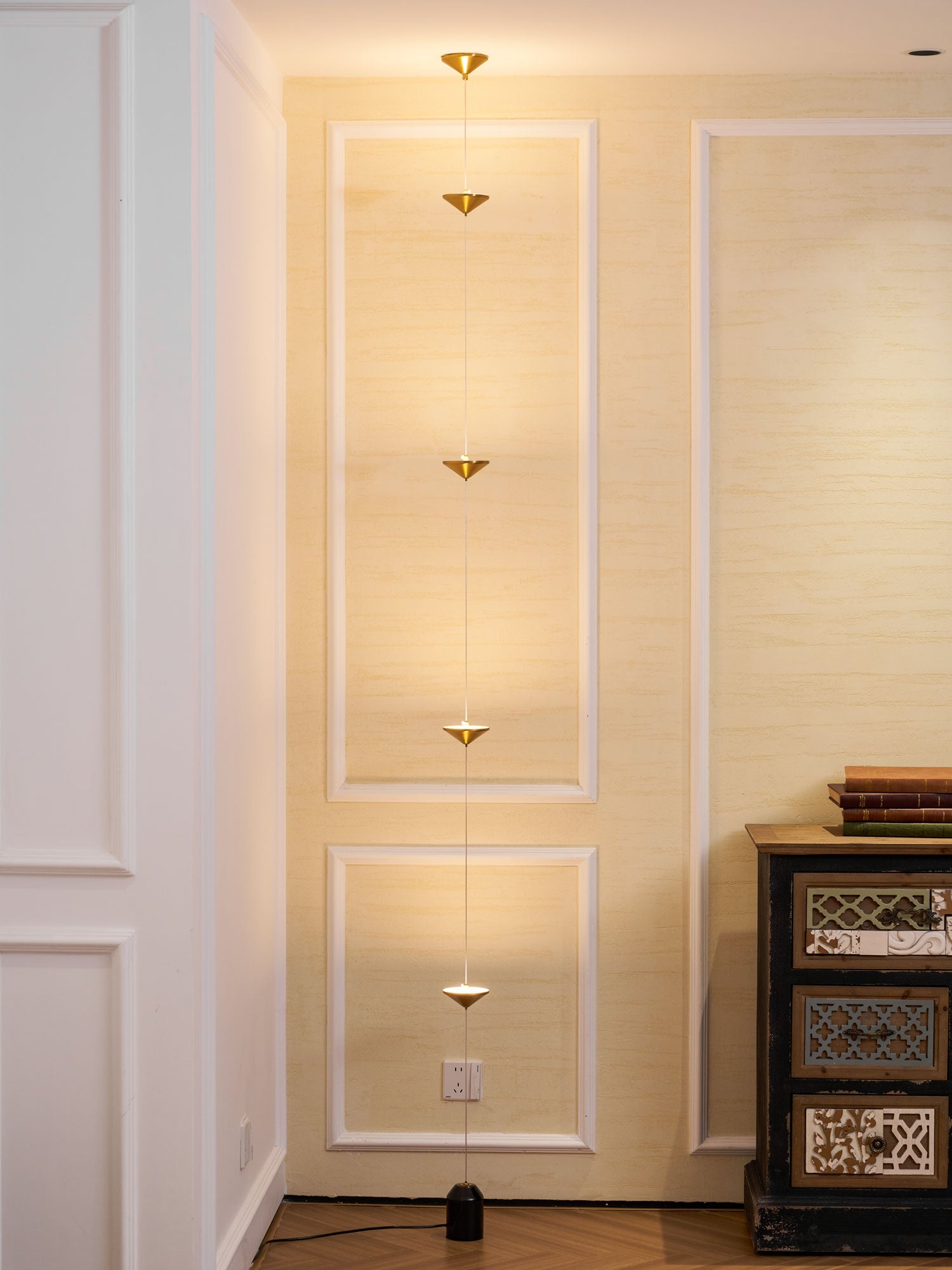 Lampadaire linéaire Marinico