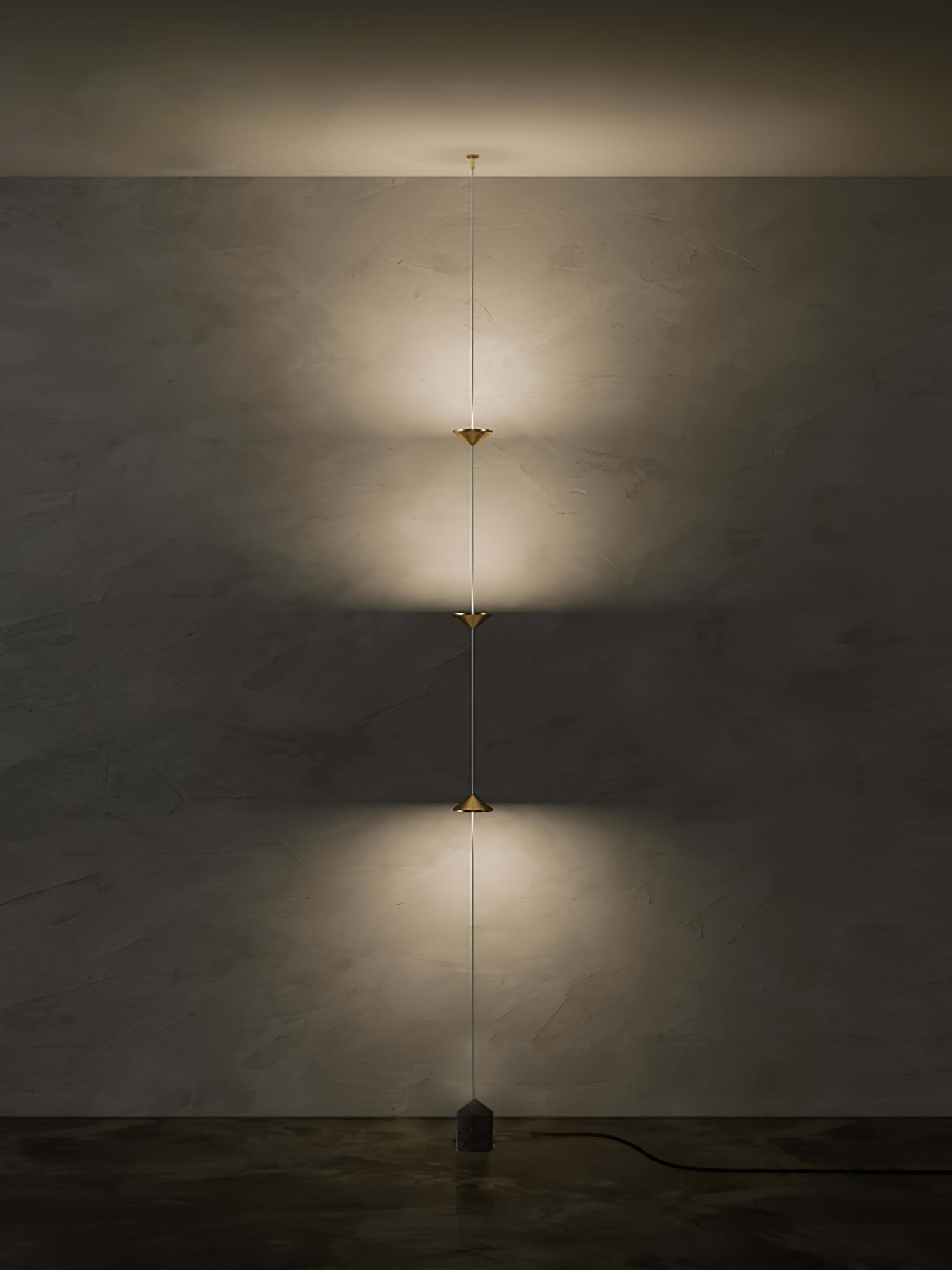 Lampadaire linéaire Marinico