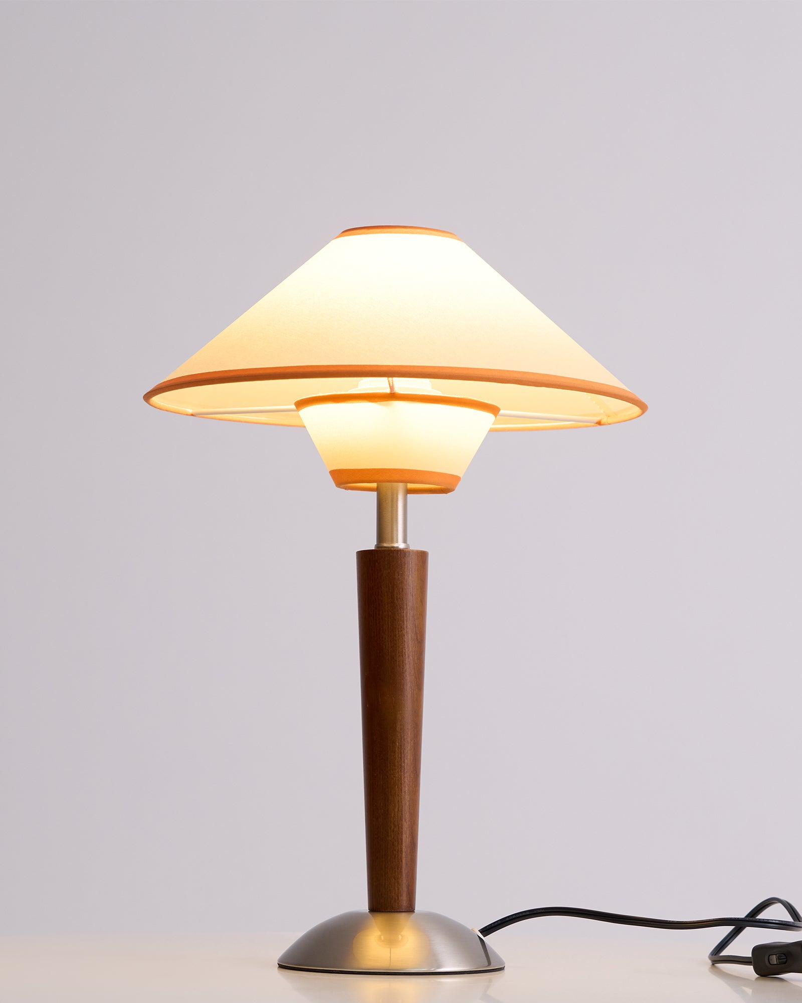 Lampe de table moderne Danovacq