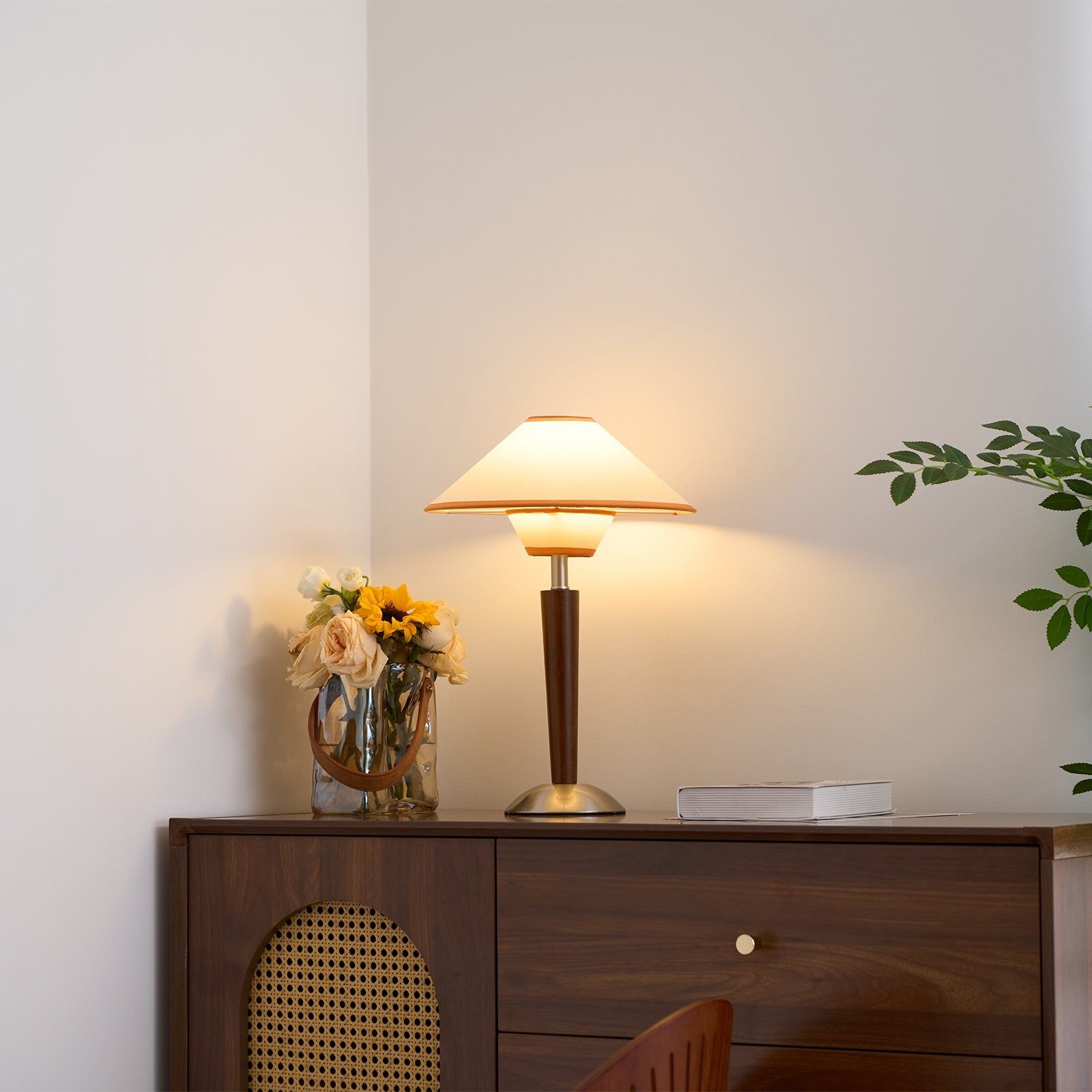 Lampe de table moderne Danovacq