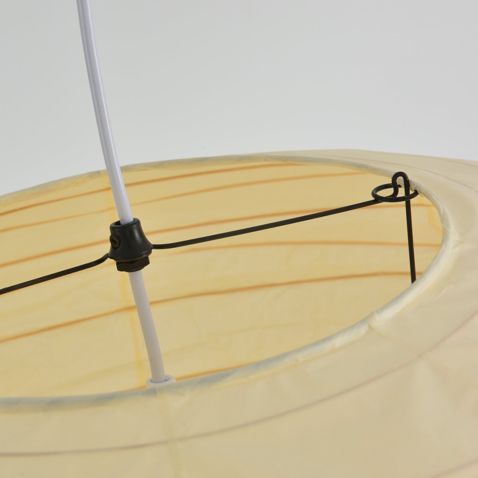 Suspension ronde Donovuna