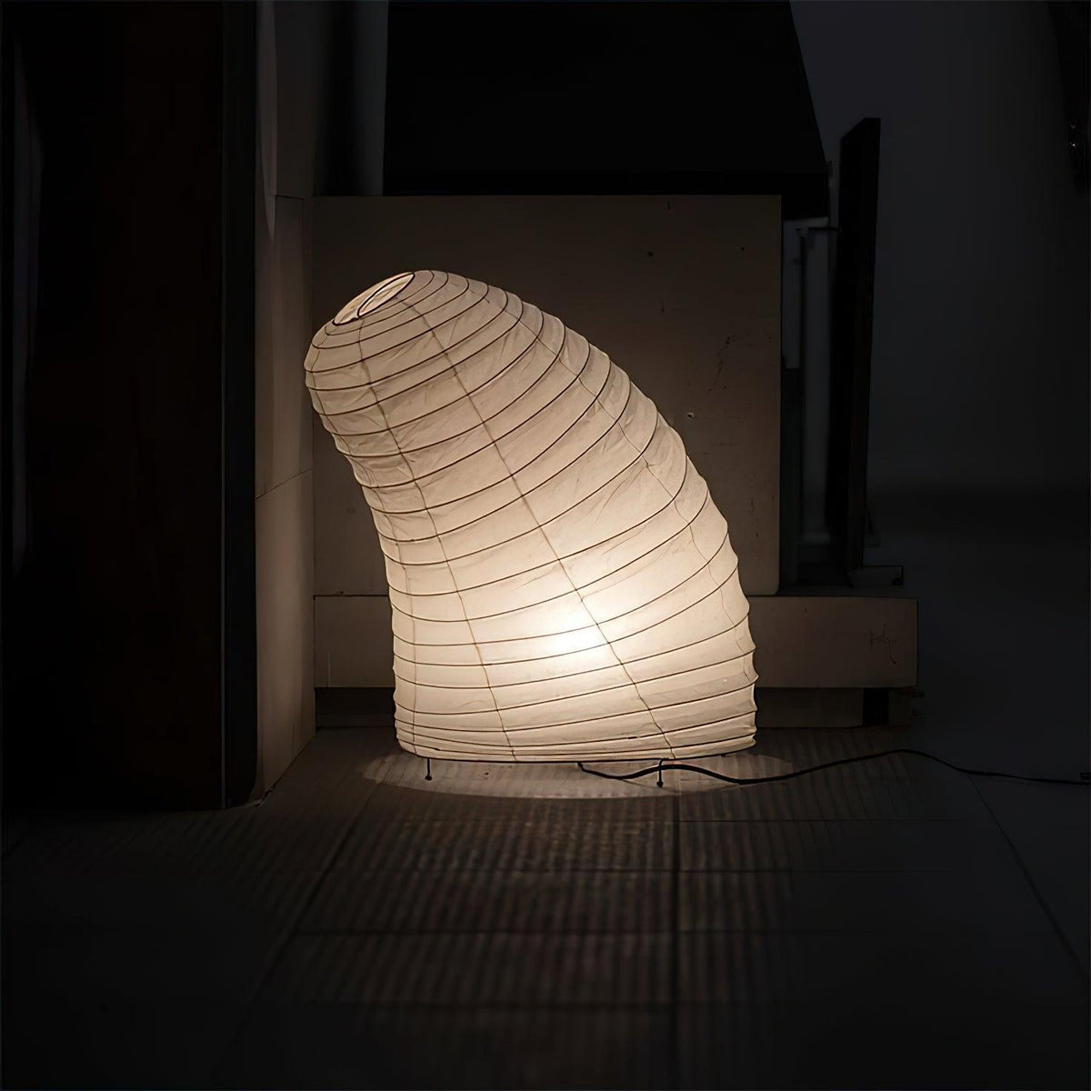 Lampe de table japonaise Pélvionalis