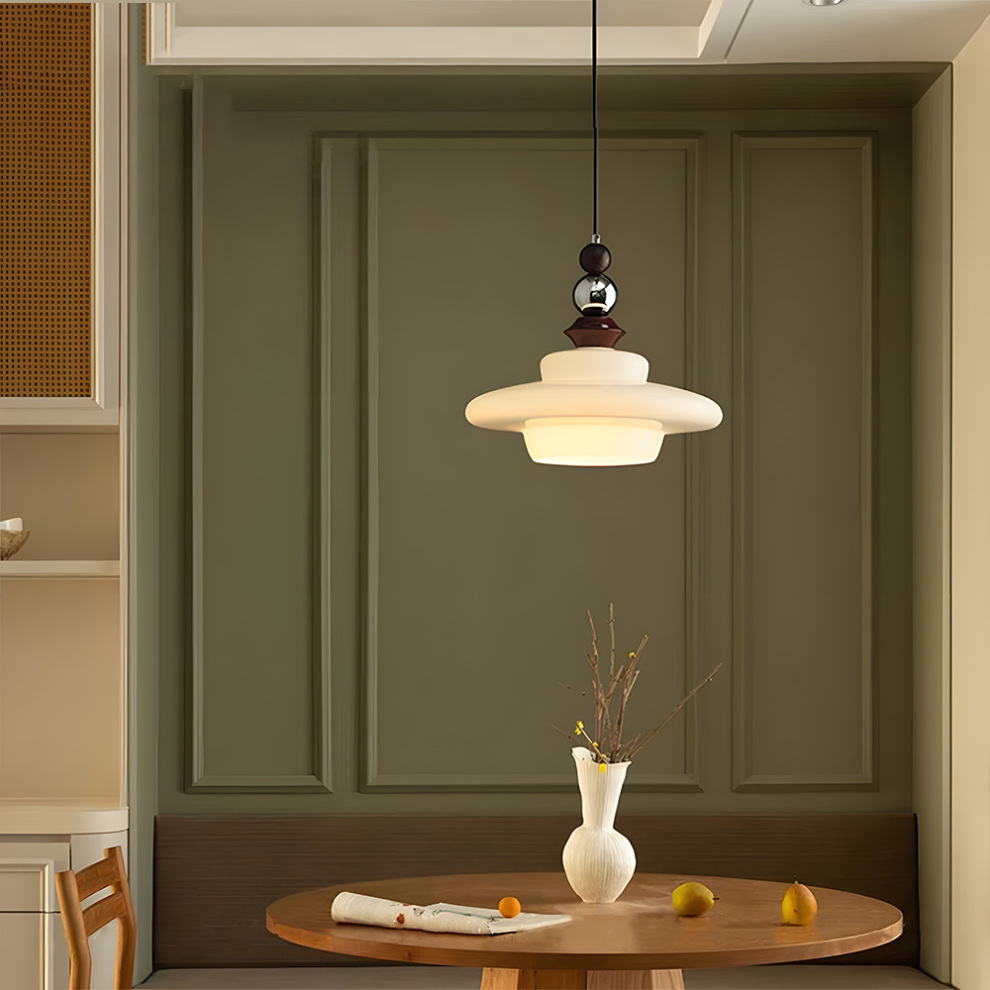 Suspension Calvionne en bois