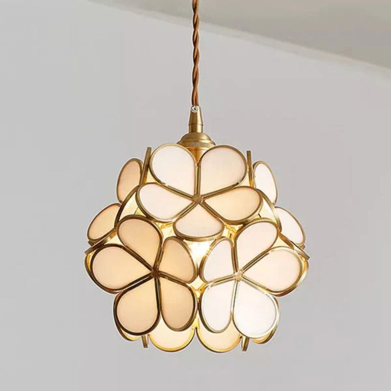 Solennea suspension - Valora Design